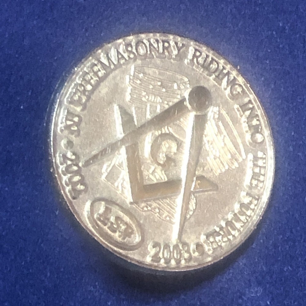 NJ Masonic Freemasonry Round Lapel Pin