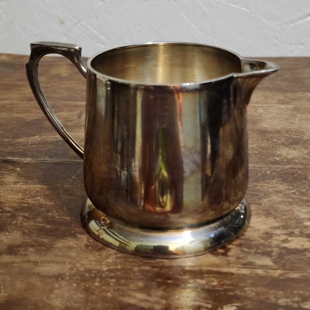 Vintage Silverplate Unbranded Short Squatty Pitcher Creamer 3"