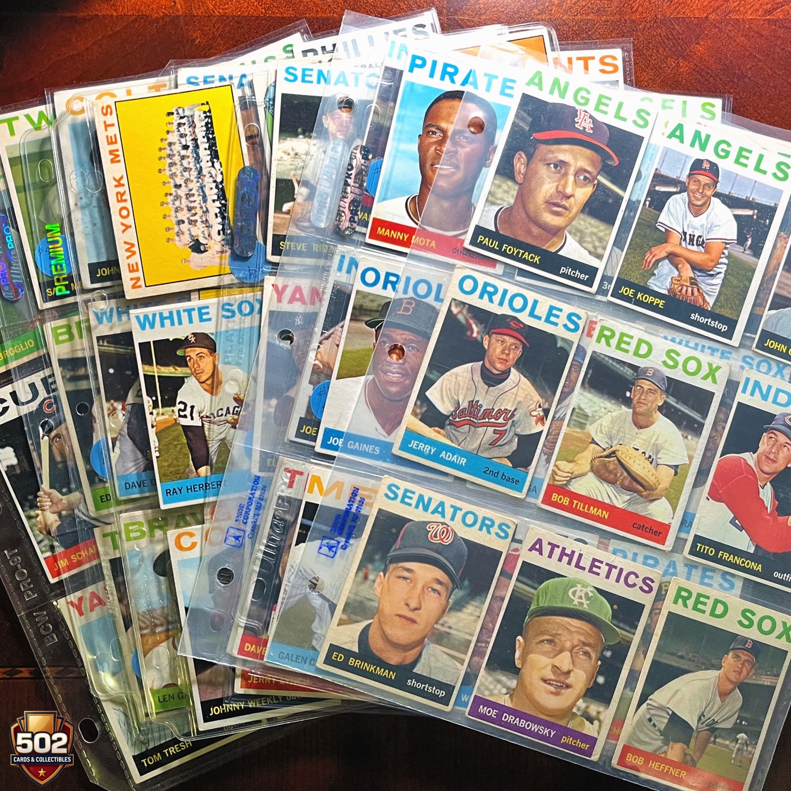 MLB Baseball Cards Lot 100 Cards • GUARANTEED AT LEAST 4 1950s-60s Cards + 1970s
