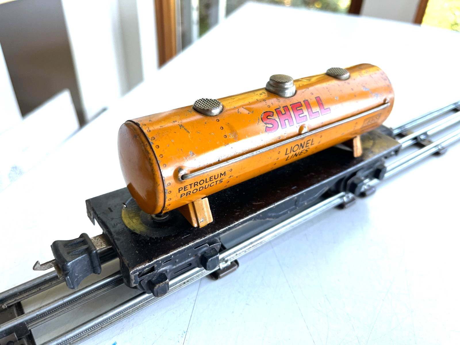 LIONEL 1680, 1682, 2679, 2677, PREWAR, BOXCAR, SUNOCO TANK , GONDOLA, CABOOSE