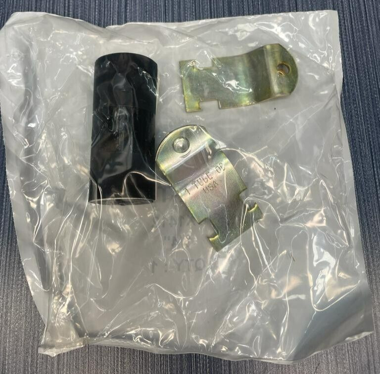 Lot of 10 Cush-A-Therm 1/4" UX1412 Line Clamps