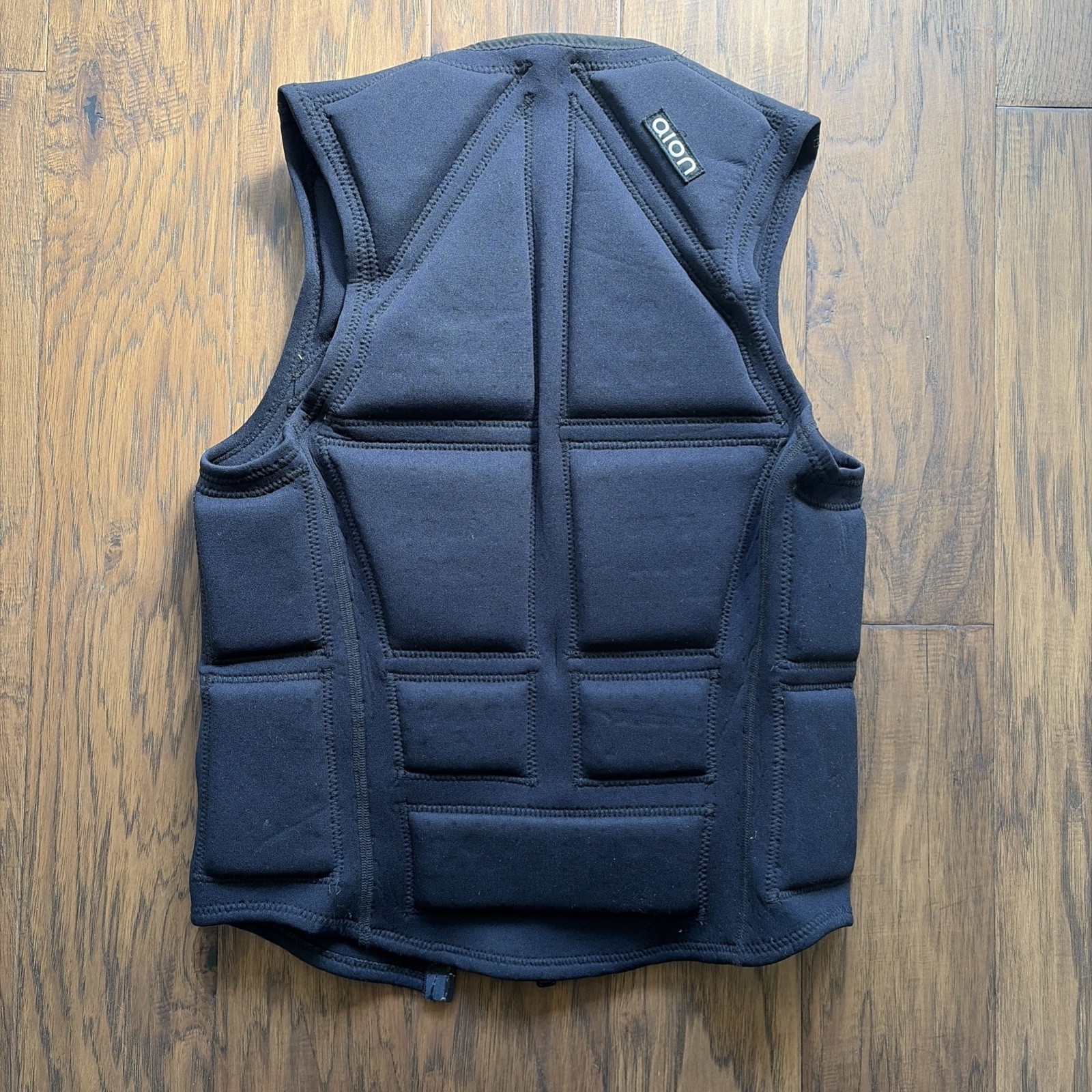 Aion Black Men’s Workout Vest 8 lbs Men’s Medium Weight Vest Running Walking