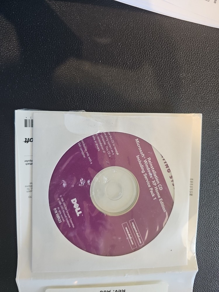 Microsoft Windows XP Home Edition for Distribution with Dell Version 2002 Sealed