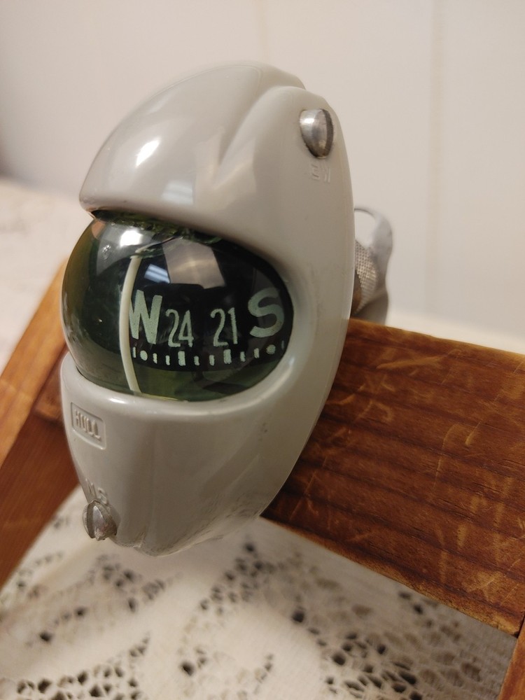 Vintage Hull Auto Dashboard Streamline Compass