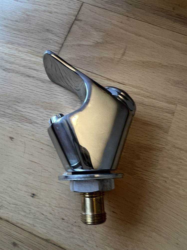 Drinking Faucet in Chrome