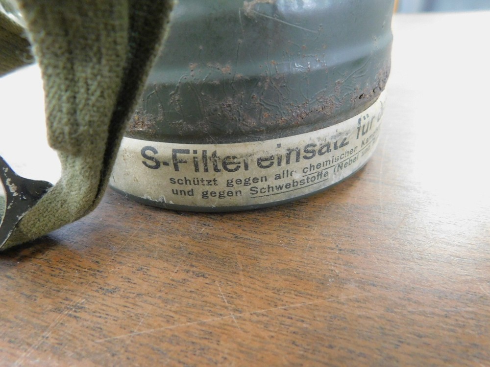 WWII Luftschutz Gas Mask with extras