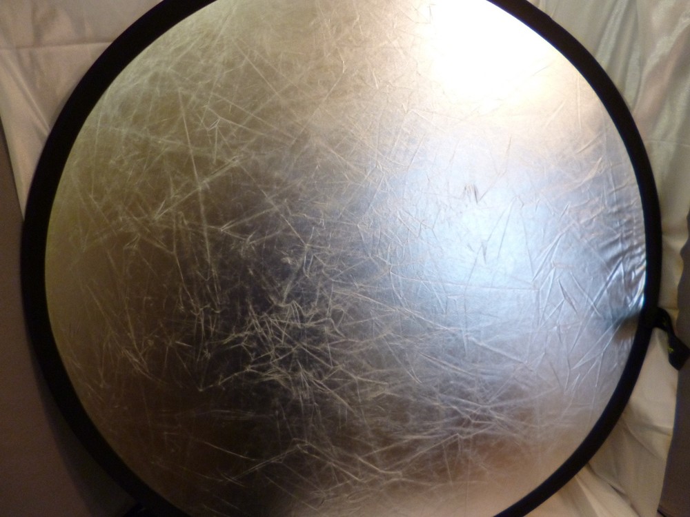 CREATIVE LIGHT 95-CM 38" REFLECTOR SILVER & WHITE MODEL 100842