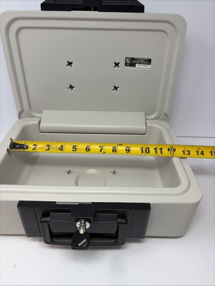 Sentry Safe 2100 Fire Proof Safe with 2 Keys Lock Box FIRE-SAFE® Security Chest