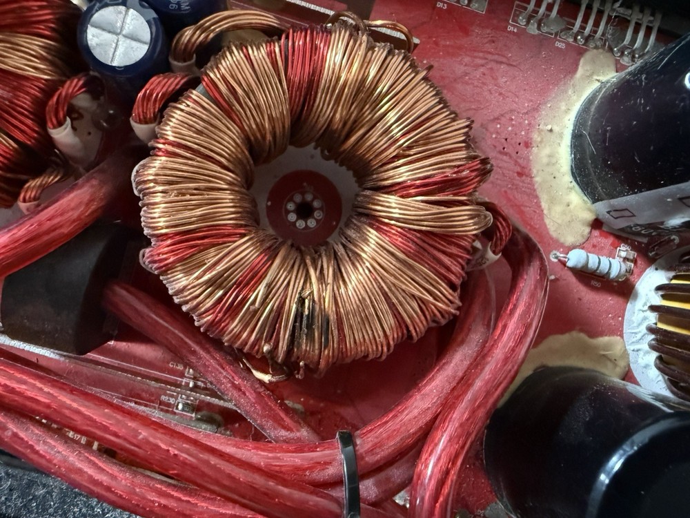 Tarantula 2600w Amplifier