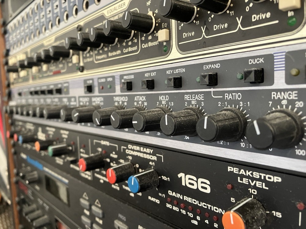 Aphex Model 622 Logic Assisted Expander/Gate