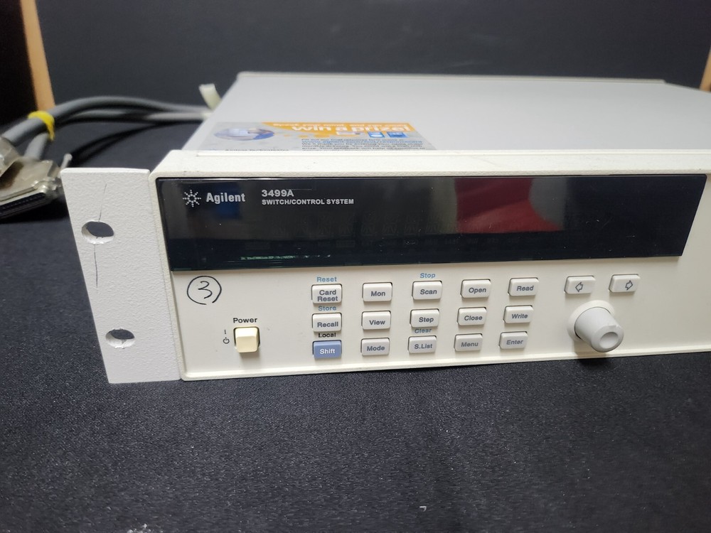 Agilent 3499A: Switch / Control System Main Frame, with N2263A 2EA (No S/N)