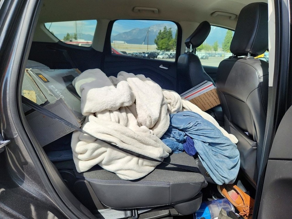 RIGHT FRONT SPINDLE KNUCKLE OEM 13-19 FORD ESCAPE