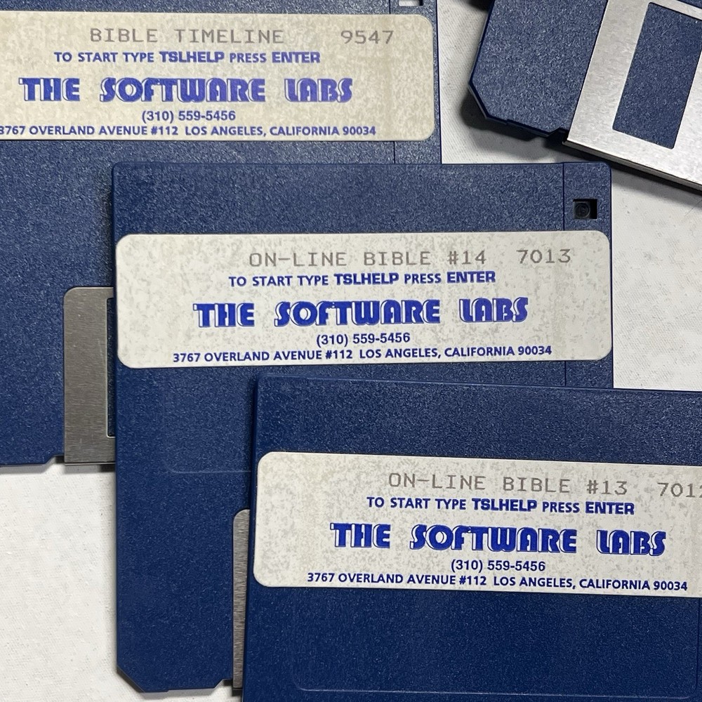Vintage Computer 3 1/2 Inch Floppy Discs Plus Storage Case