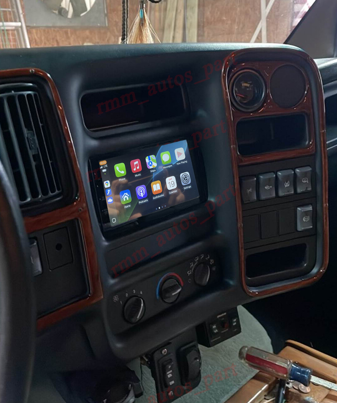 Carplay For Chevrolet C5500 Kodiak 2004 Apple Radio Android 13 GPS Stereo Navi