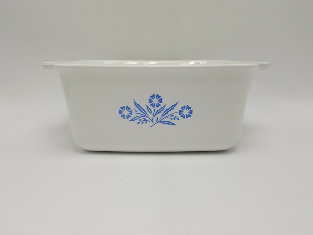 Corning Ware "Cornflower Blue" Rectangular Open Casserole P-4-B