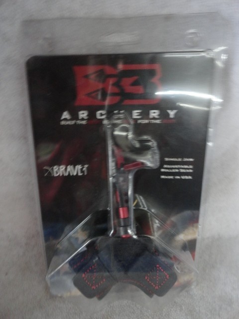 B3 ARCHERY Brave Red Release Aid with Flex/Swivel Connector System (BRSC-RE)