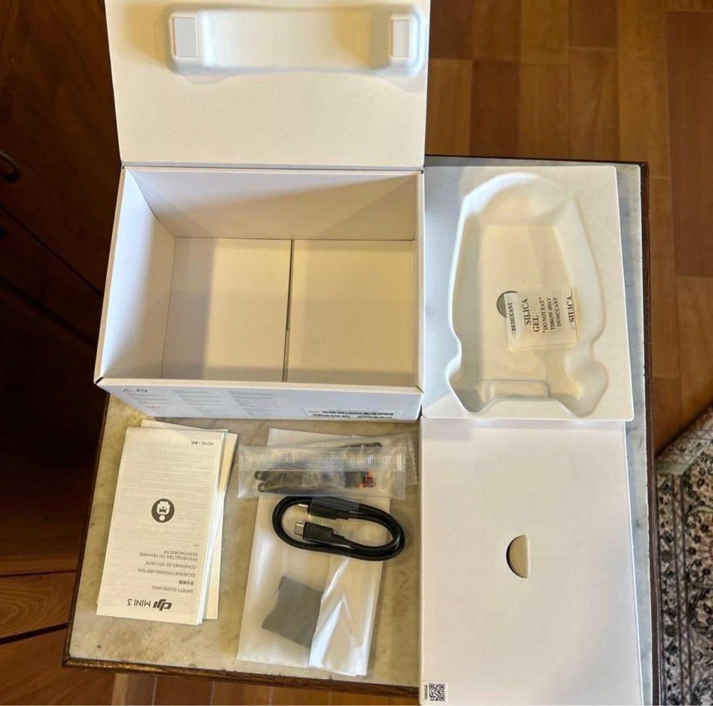 Dji Mini 3 Drone With Rc Remote Controller Compact Lightweight Gps Camera