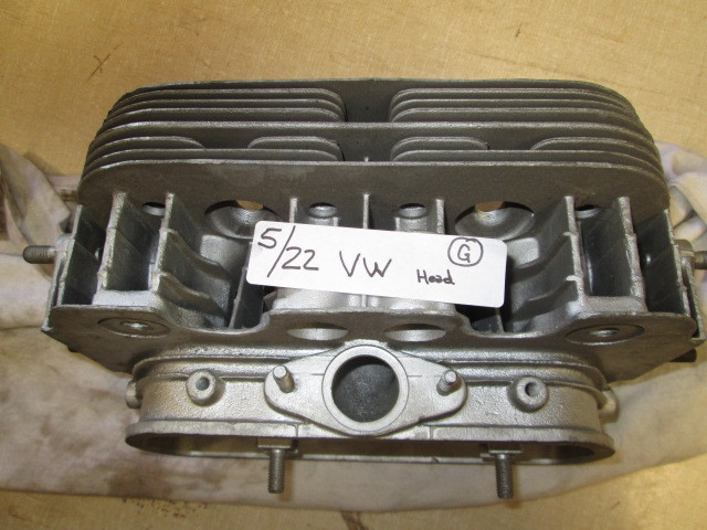 VW Head, Good Condition, 111 161 371A, Nice!
