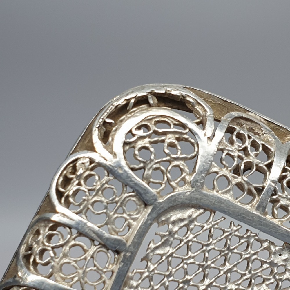 Antique Anglo Indian Solid Silver Filigree Cigarette Case