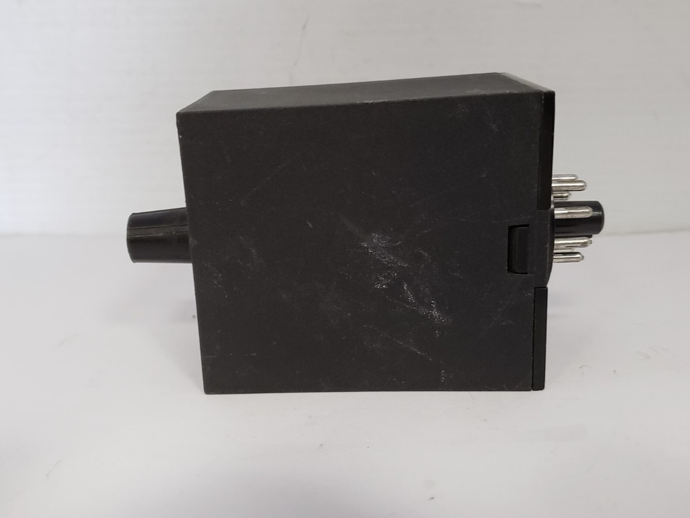 SSAC TRM120A2X3 TIME DELAY RELAY 120VAC