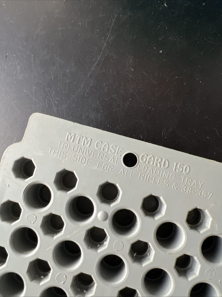 MTM CASE CARD 150 TRI UNIVERSAL LOADING TRAY USED