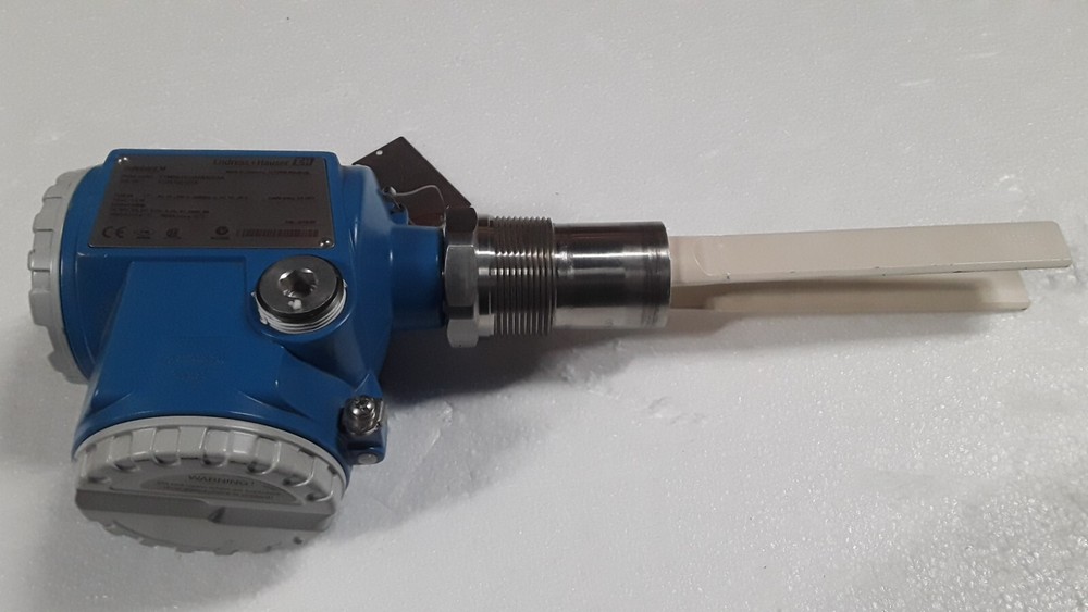 Endress Hauser Vibrating Level Sensor Soliphant M FTM50-DGJAA4AH7AA New no box