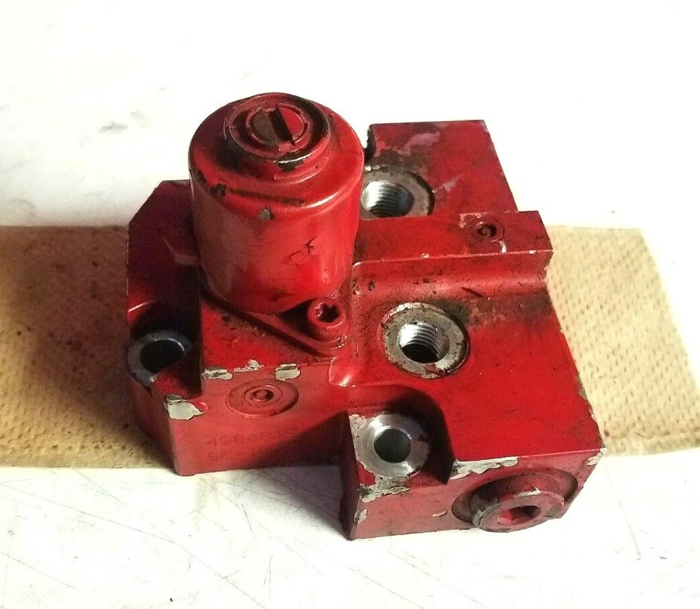 CUMMINS BRACKET SE-1037 / 4984818