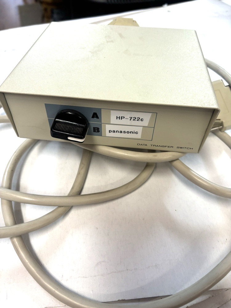 VTG  Data Transfer Switch - A/B   with Cable
