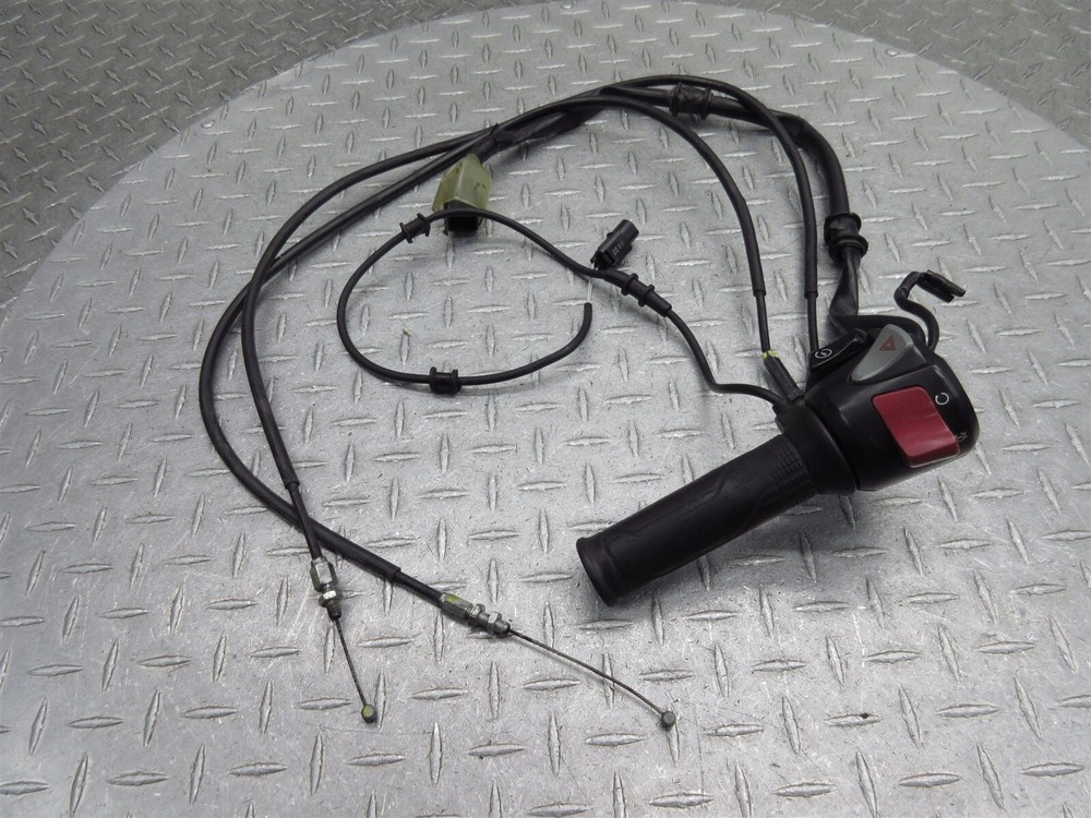2014 14-15 Honda VFR800 Interceptor Right Switch Throttle Control Cable Grip
