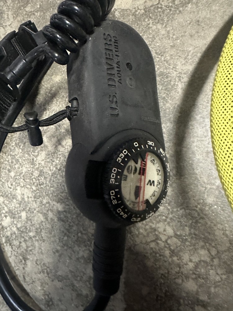 US Divers Conshelf SE2 + Octo + Pivot + Hoses. Untested