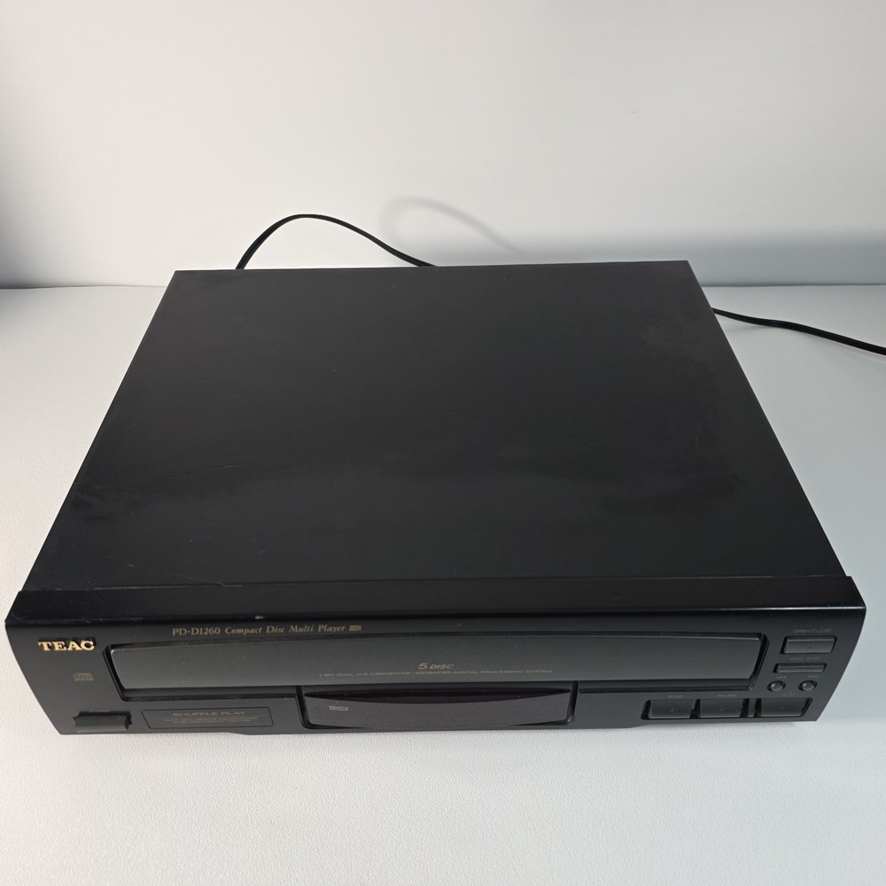 Teac PD-D1260 CD Changer No Remote Tested