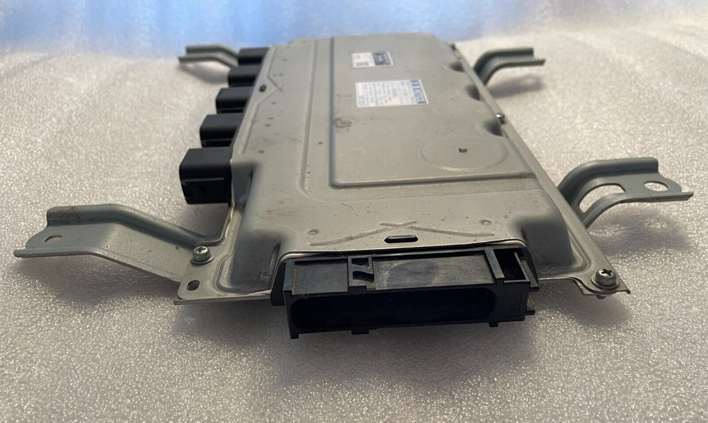 2017 2018 Prius Prime Computer Assy, Battery 89890-47111 OEM