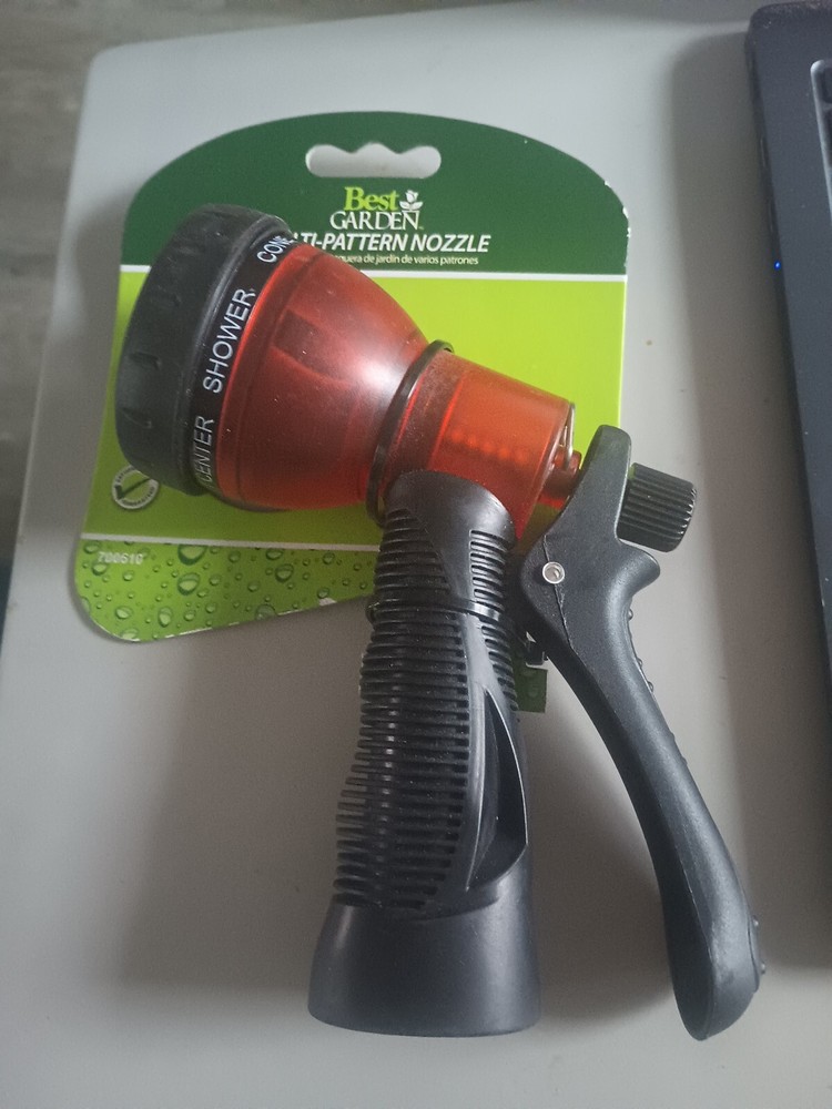 Best Garden Poly Easy Adjust 7-Pattern Nozzle, Comfort Grip