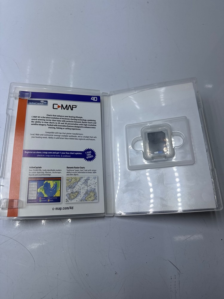 C-MAP M-ME-D204-12 4D SD CARD