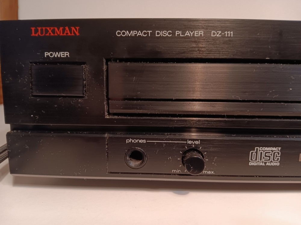 Luxman DZ-111 CD Player (With Remote) Tested