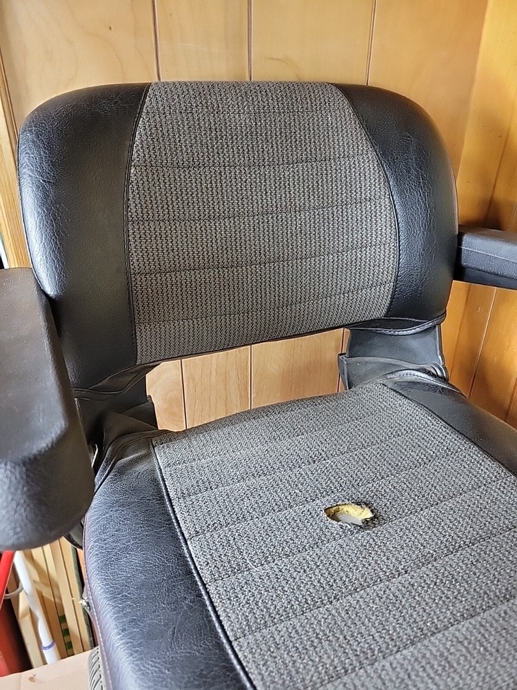 Pride Sonic Mobility Scooter needs batteries!