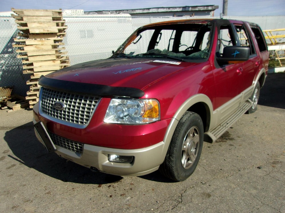 Used Transfer Case Assembly fits: 2005 Ford Expedition Grade B