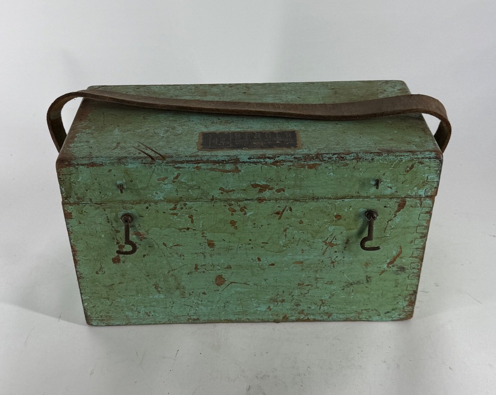 Berger Engineering Instruments Surveying Transit-Level Model 110 (6653)