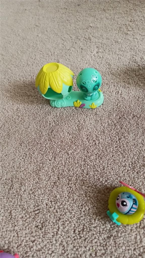 Spin Master Zoobles Mixed Lot McDonalds & Orig Giraffe Zizi Bird Daniela Seal