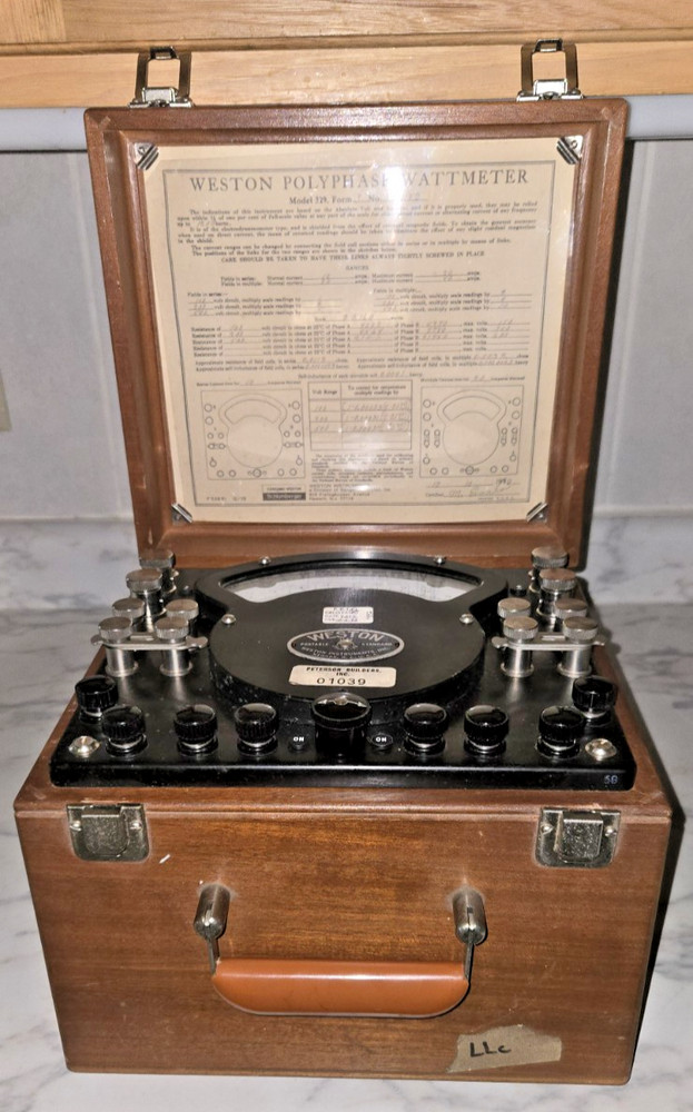 1970 Weston AC DC Polyphase Wattmeter Model 329 Form 3 Super clean