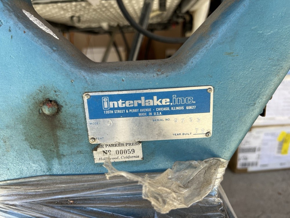 Interlake Model A Sticher With Extra Wire