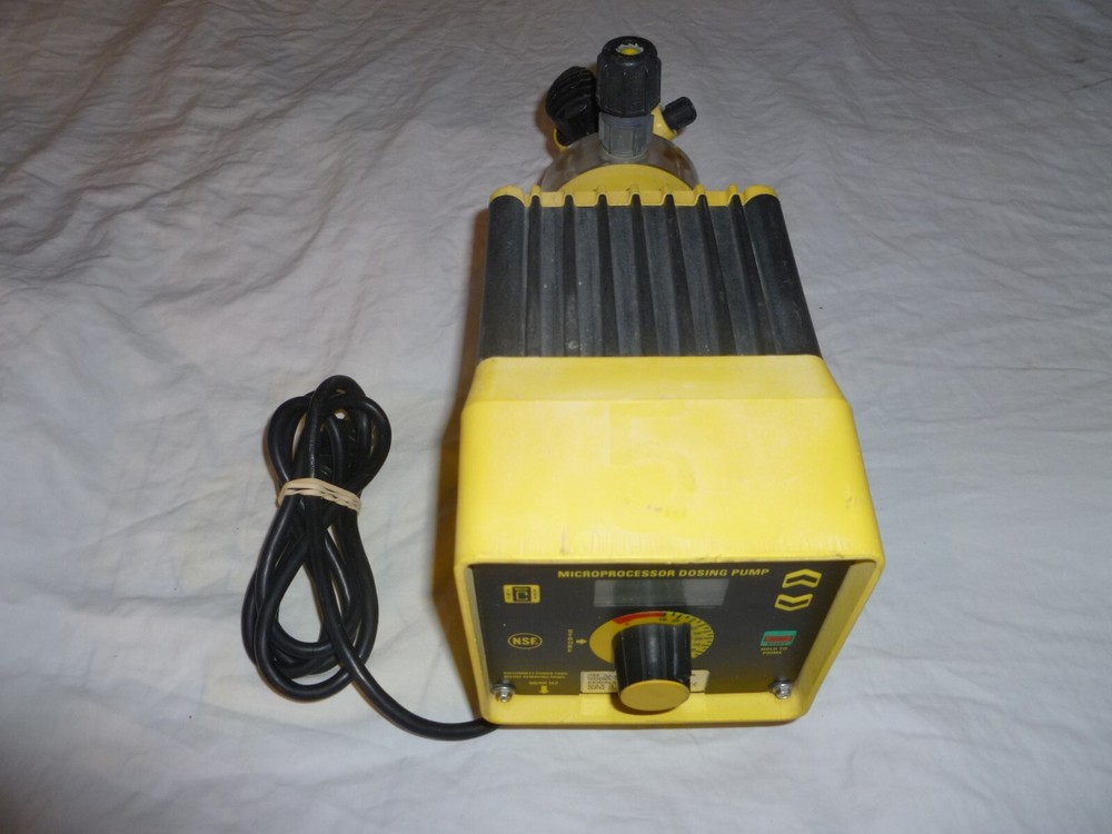 LMI MICROPROCESSOR PUMP B911-D90HI MADE IN USA