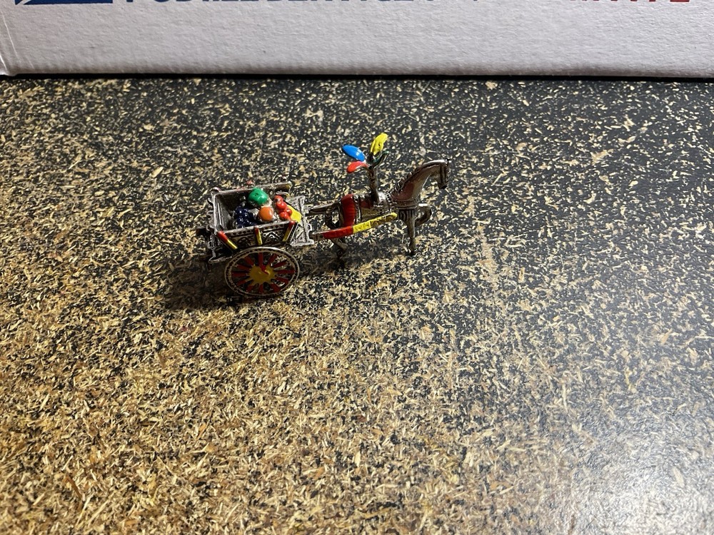 800 Silver Horse Cart
