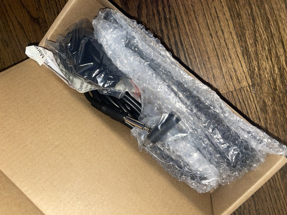 Handheld - Wired - Microphone - Marengo - Brand New