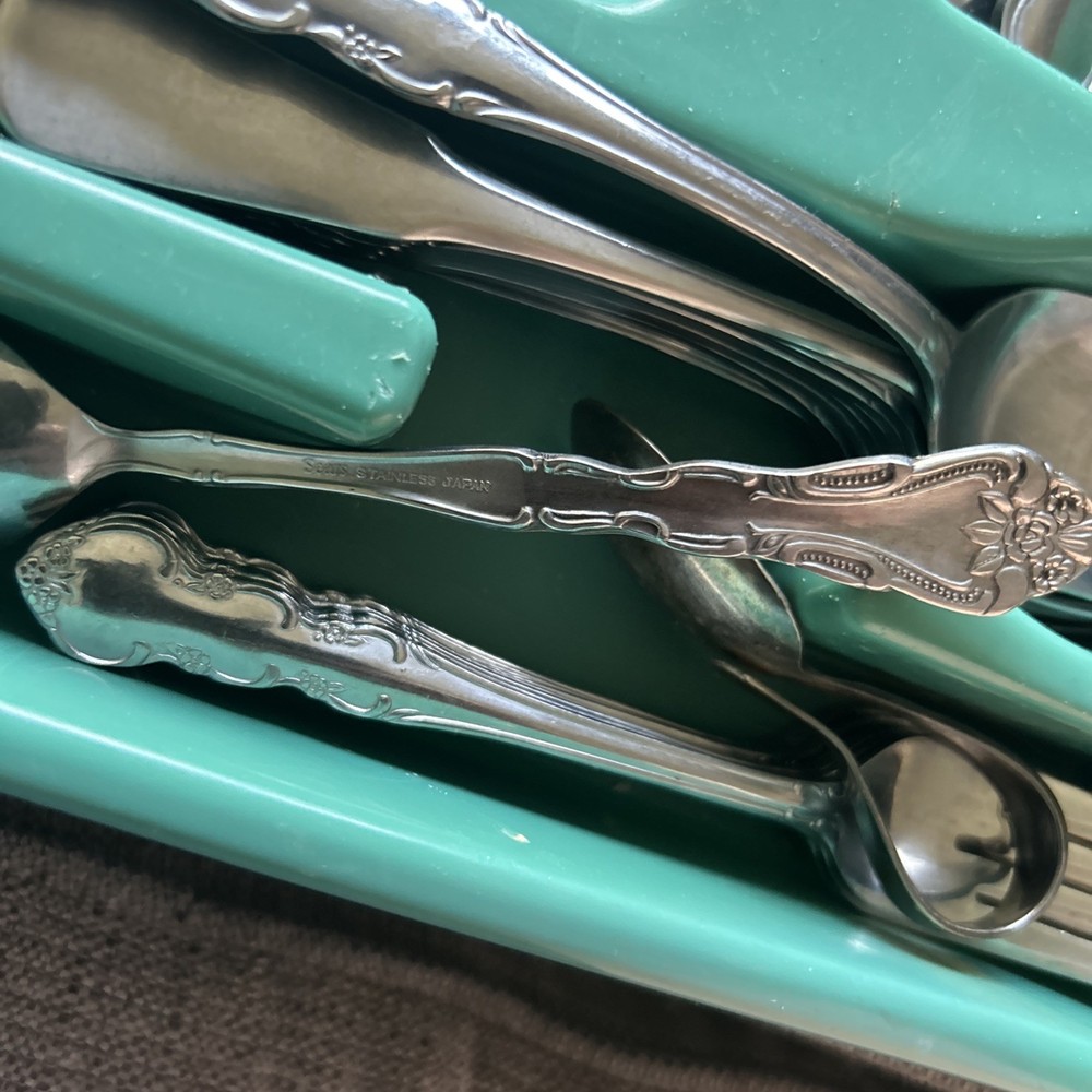 VINTAGE Mostly MCM EKCO ETERNA HANDLE STAINLESS SILVERWARE
