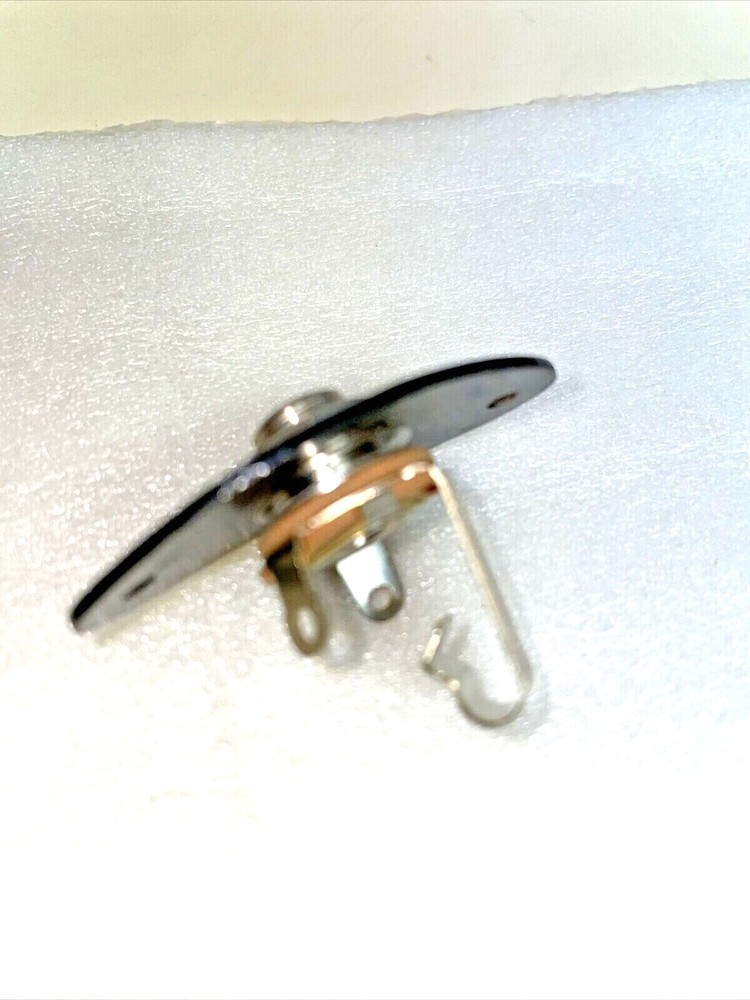 Electric Guitar Output Jack With Black Collar