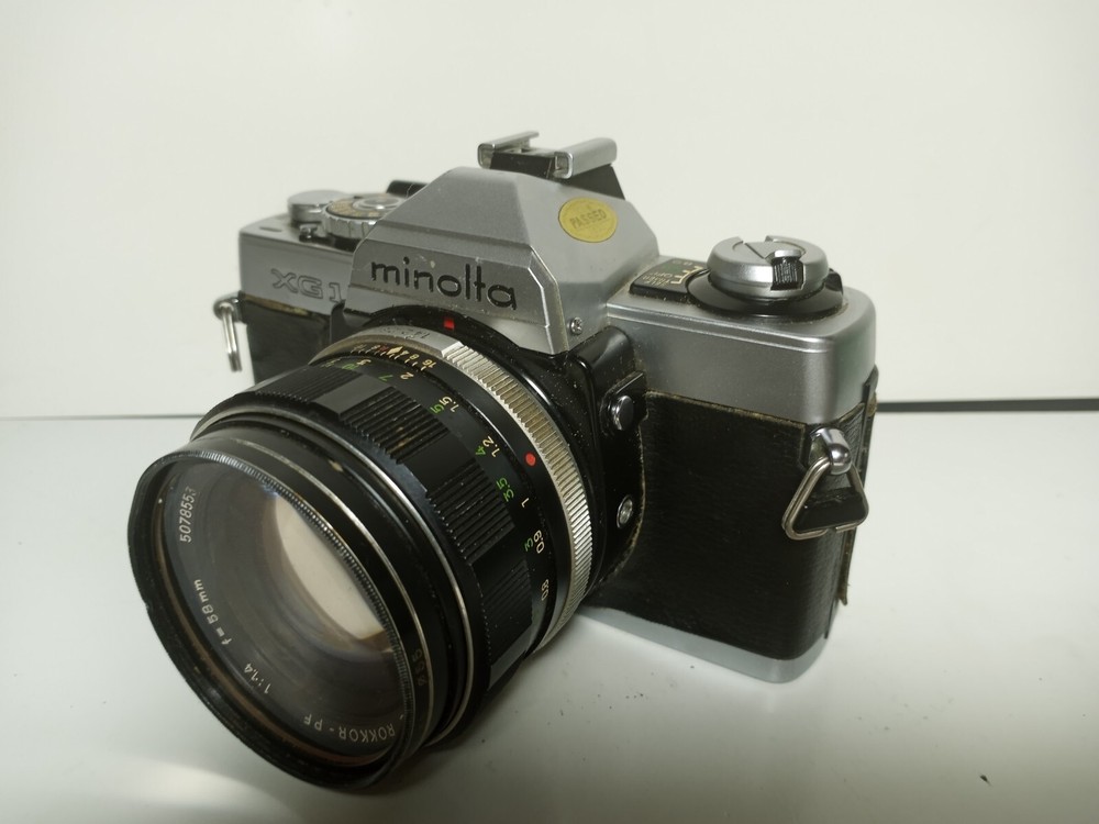 Minolta XG-1 Point Shoot Camera Untested