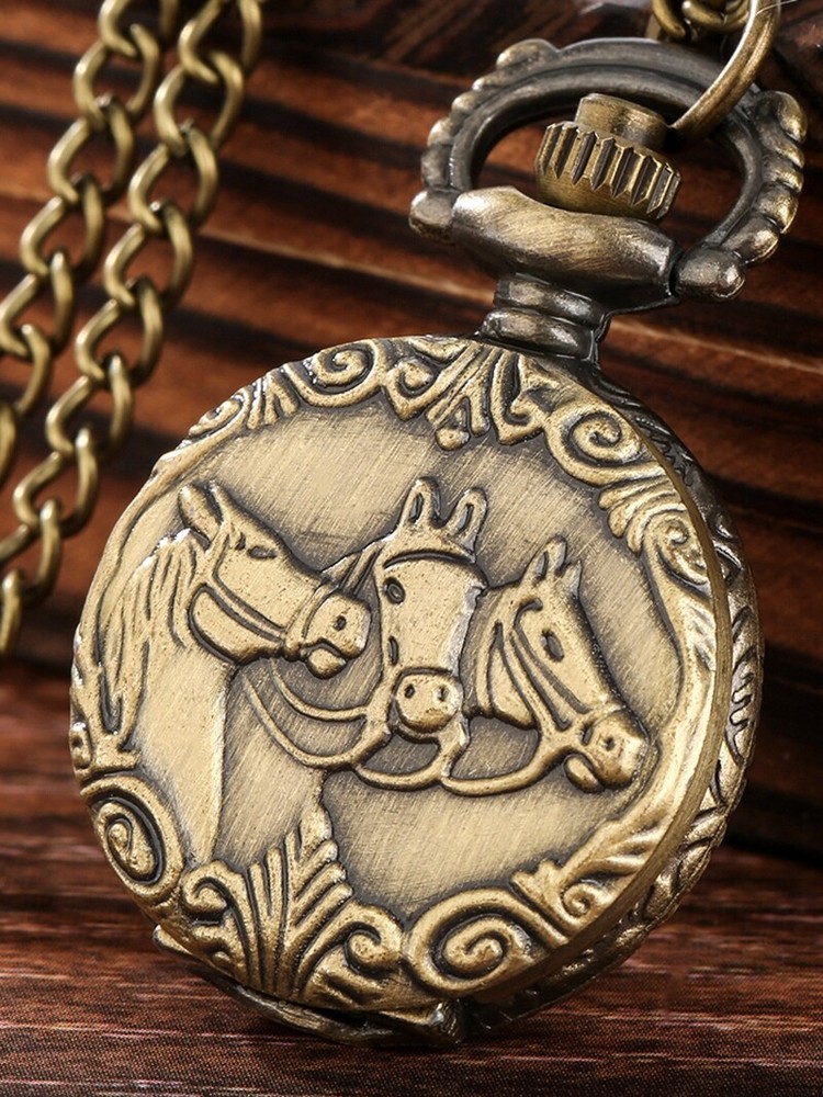 Mini Size Quartz Pocket Watch Engraved Horse Arabic Numerals Display White Dial