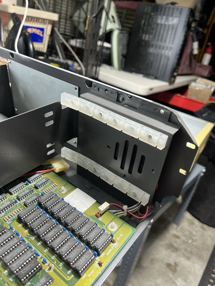 DTK COMPUTER SHO TRONICS TURBO JET 88-10 DATA-1000 CLONE COMPUTER