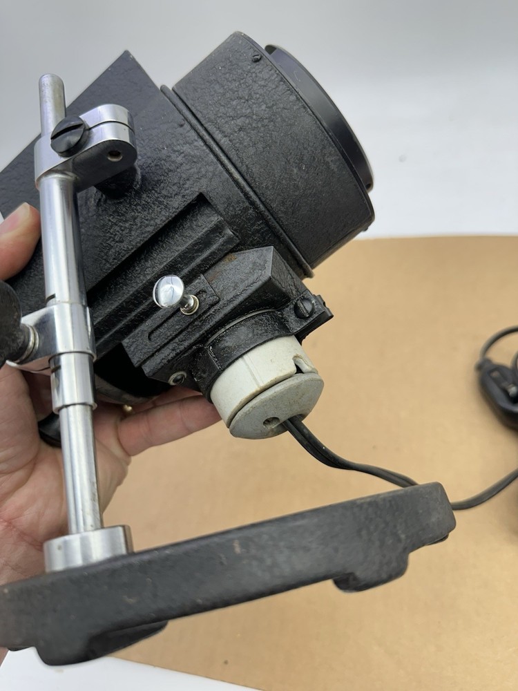 MICROSCOPE ILLUMINATOR Antique Spotlight Model 370 American Optical Co.